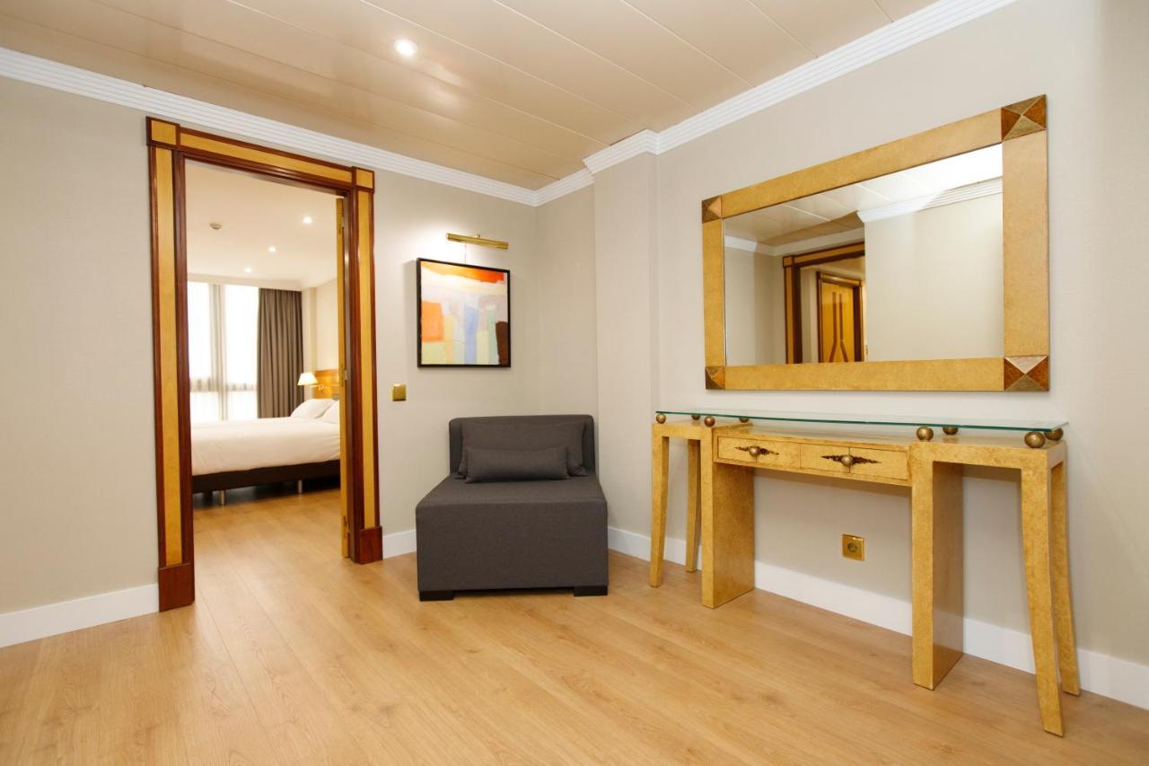 Oca Puerta Del Camino Hotel A Torre Branca Kültér fotó